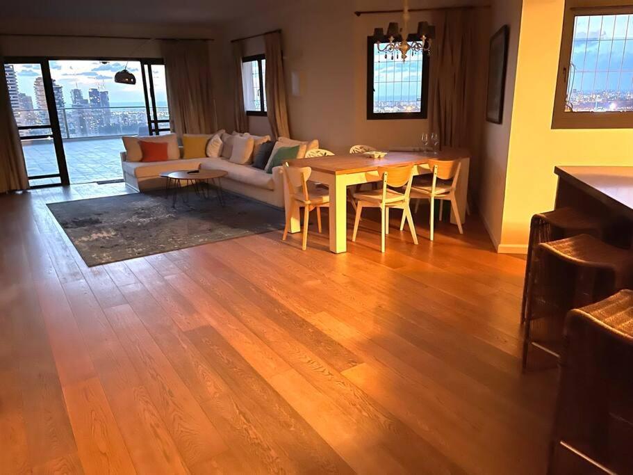 Apartmán Beautiful Penthouse W/Amazing View, Prime Location Ramat Gan Exteriér fotografie