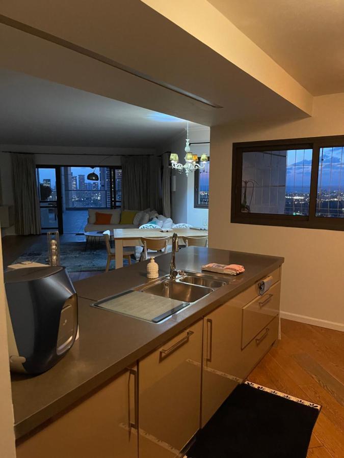 Apartmán Beautiful Penthouse W/Amazing View, Prime Location Ramat Gan Exteriér fotografie