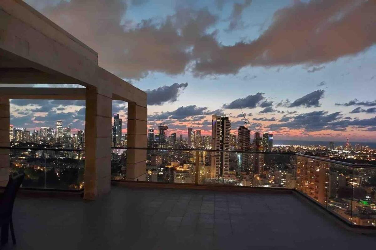 Apartmán Beautiful Penthouse W/Amazing View, Prime Location Ramat Gan Exteriér fotografie