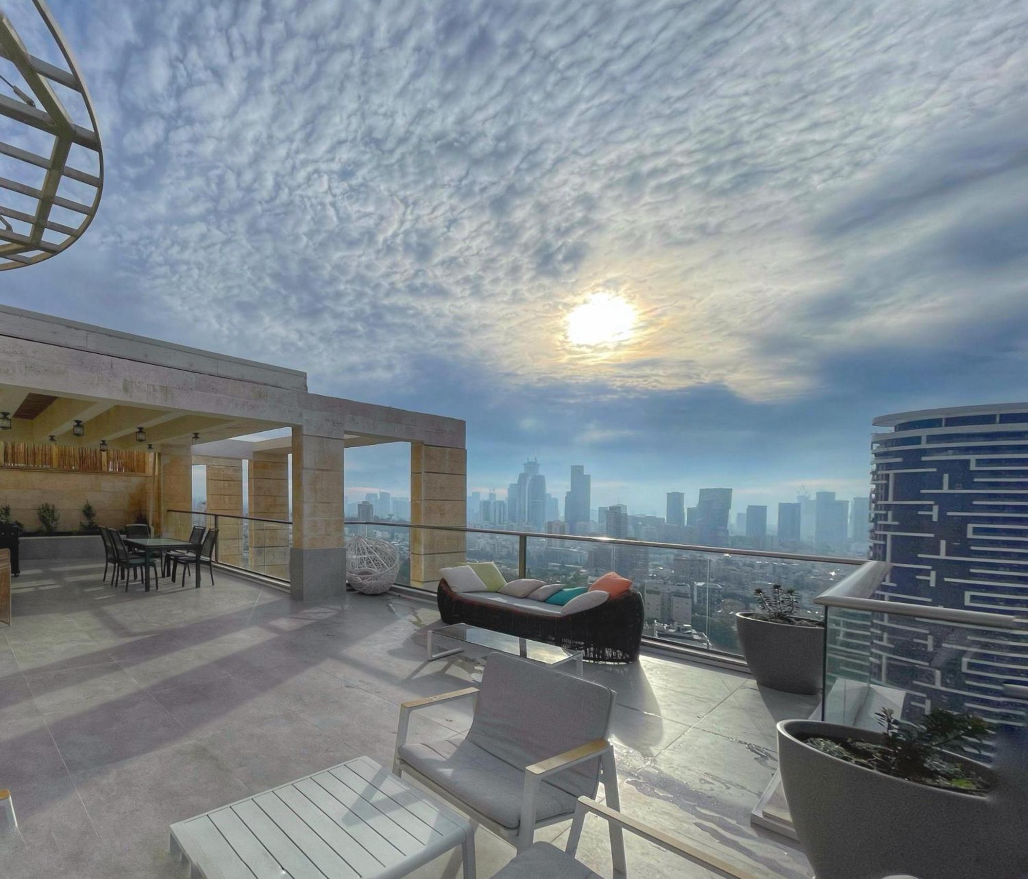 Apartmán Beautiful Penthouse W/Amazing View, Prime Location Ramat Gan Exteriér fotografie
